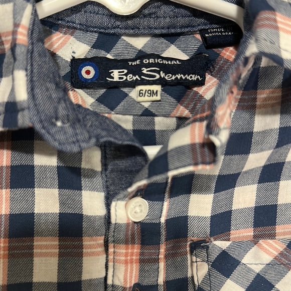 🔅‼️Baby boys 6-9 months Ben Sherman Plaid onesie - Picture 2 of 3